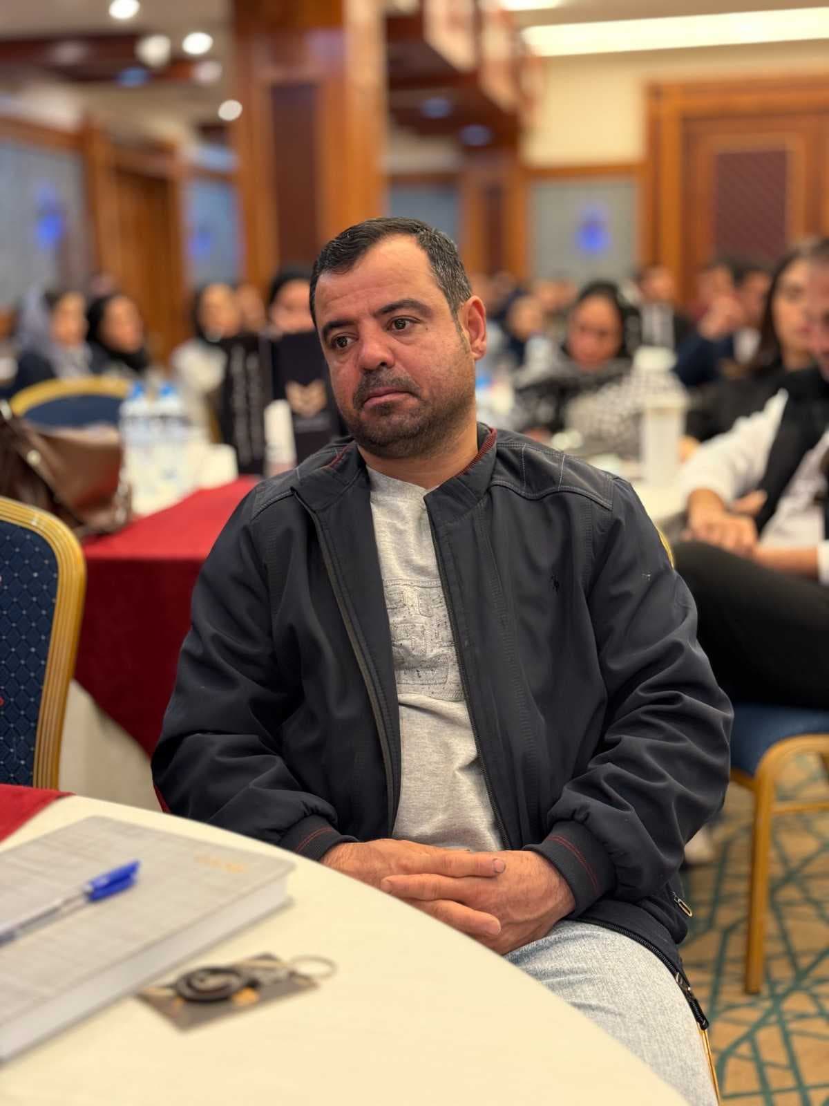 دیپلمات