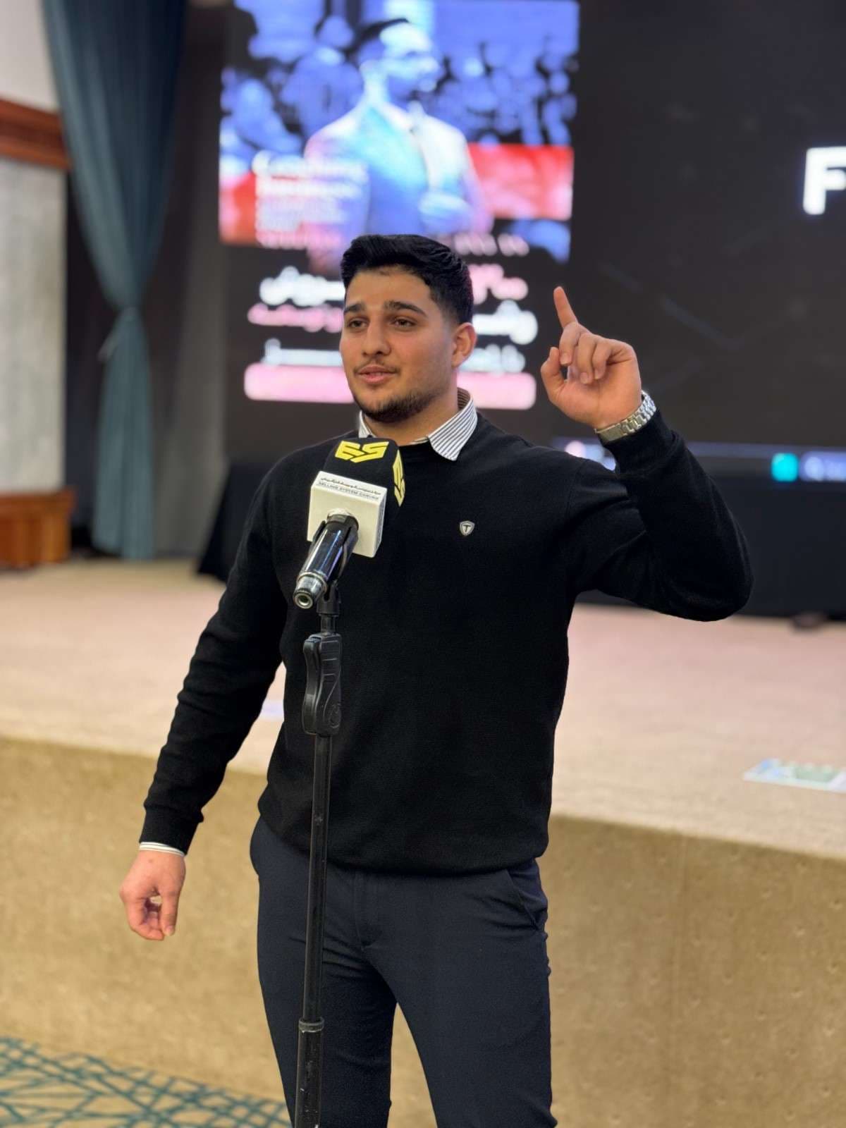 دیپلمات