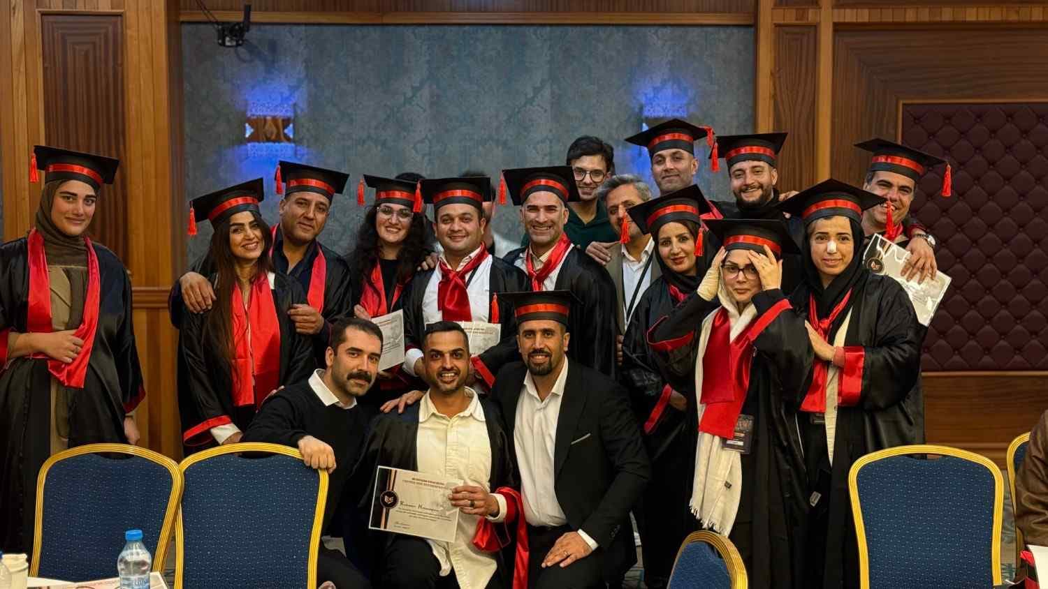 دیپلمات