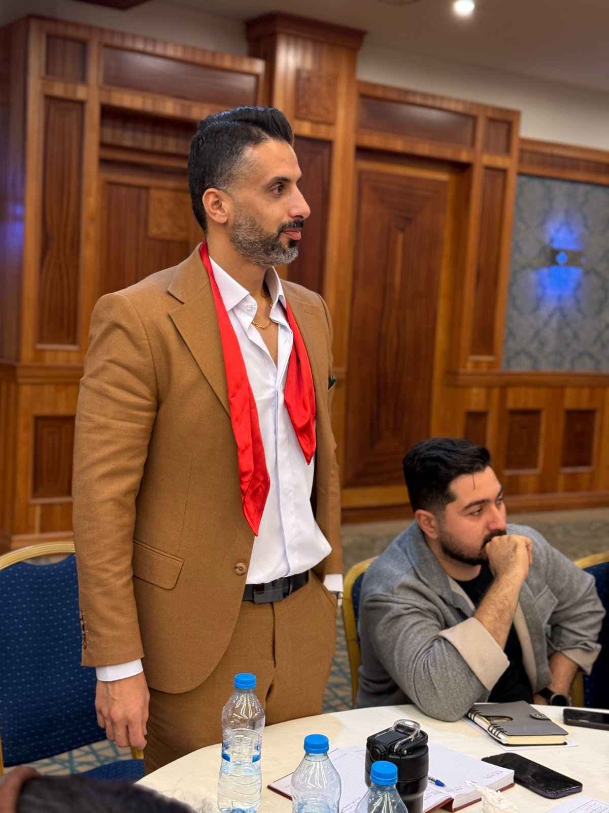 دیپلمات