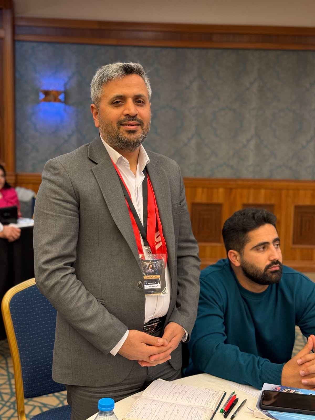 دیپلمات