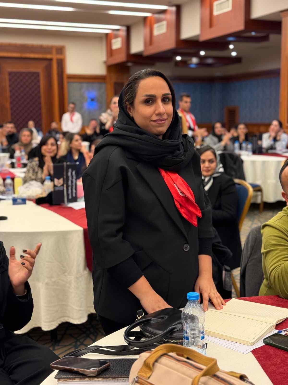 دیپلمات
