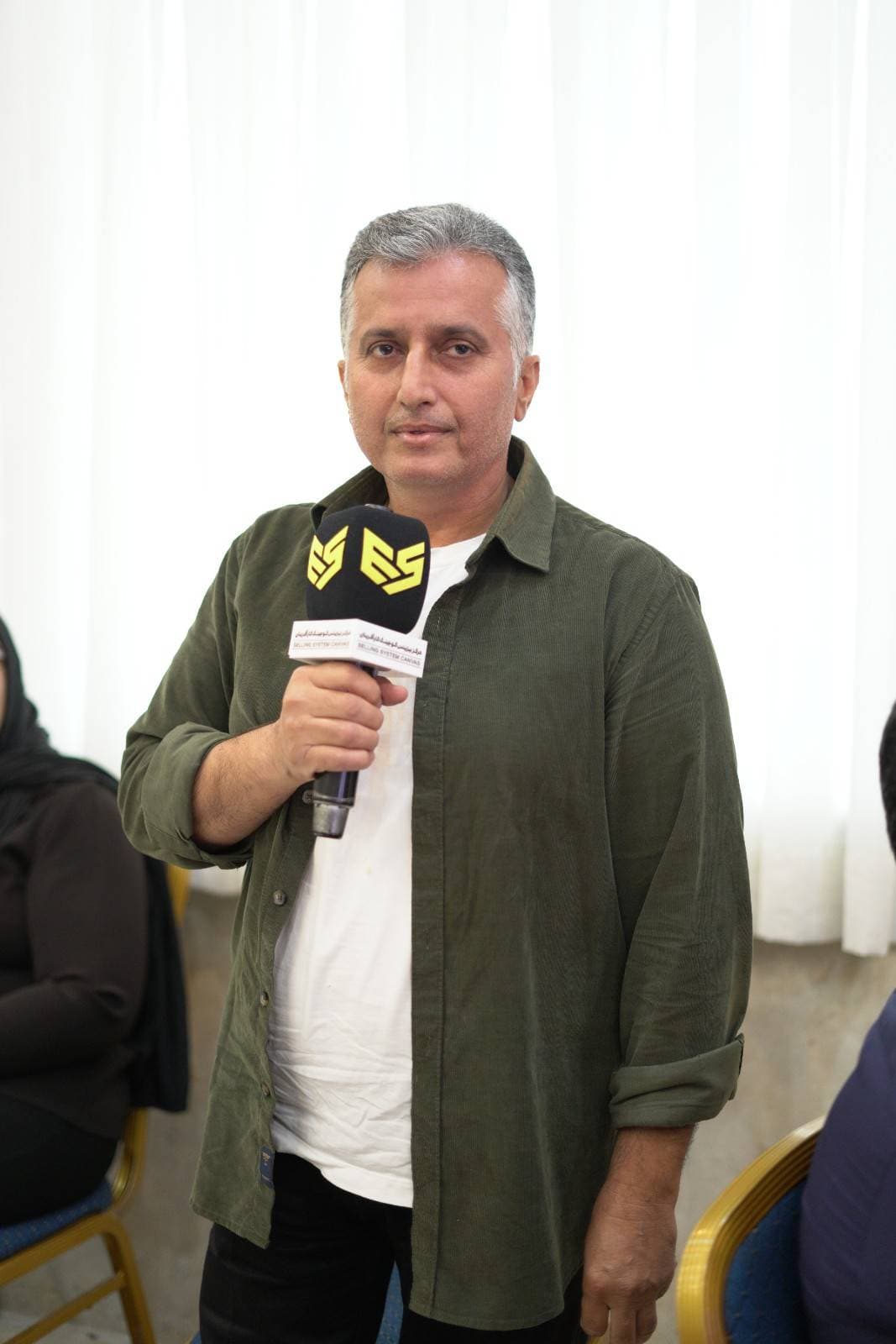 دیپلمات