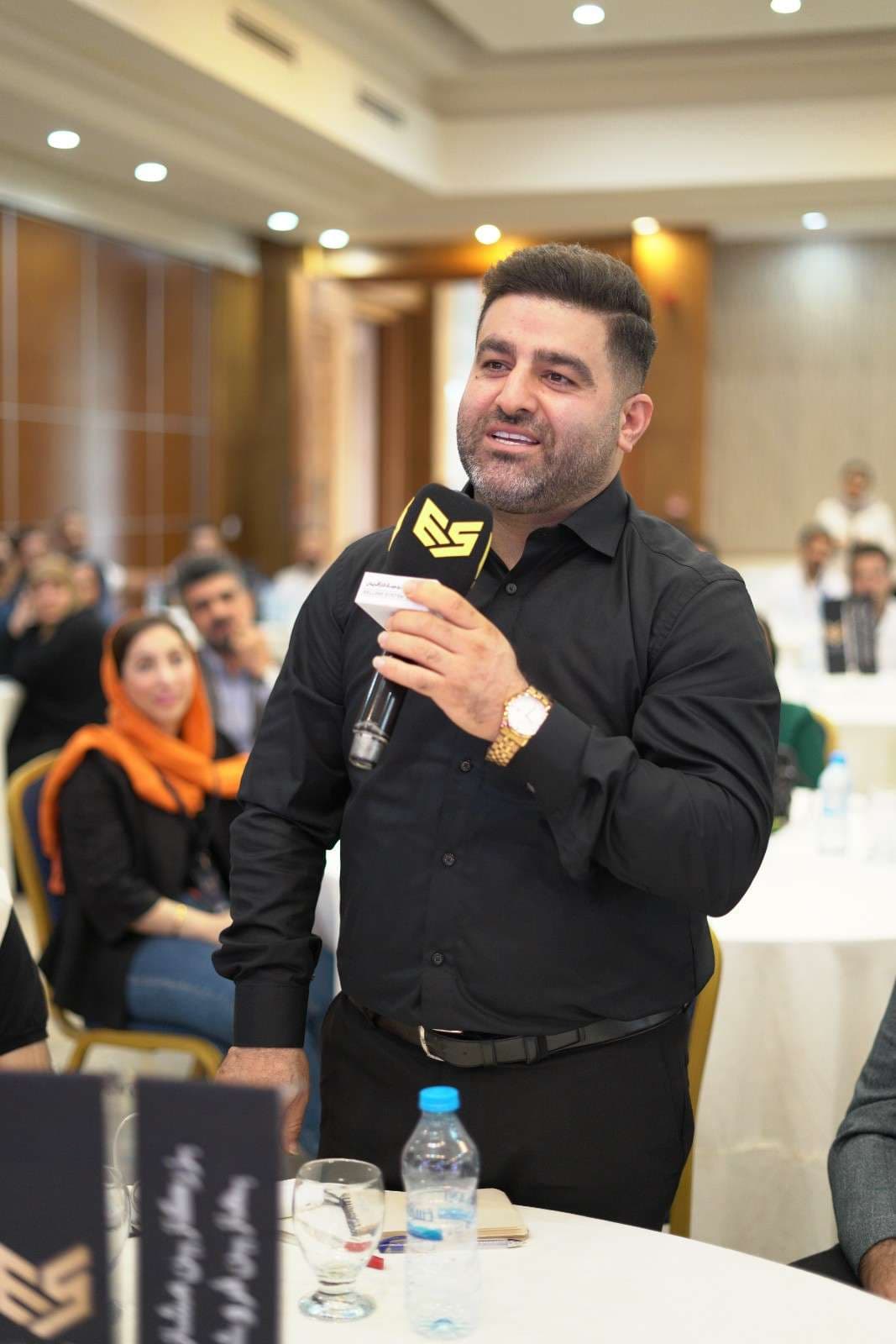 دیپلمات