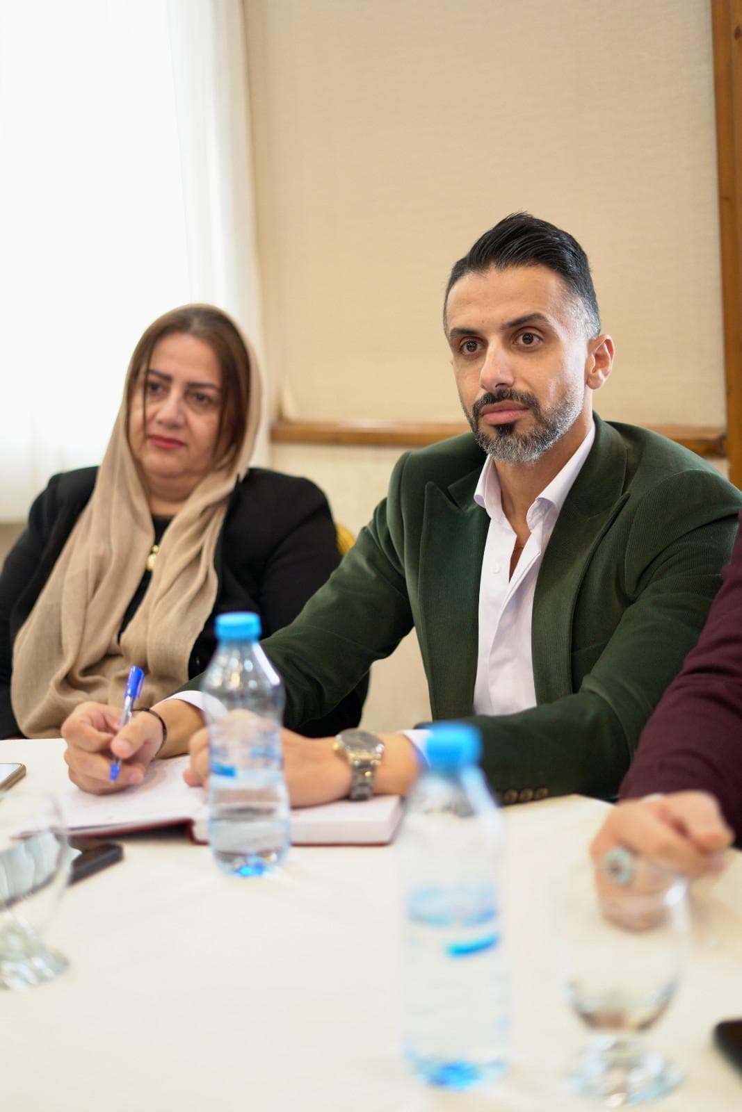 دیپلمات
