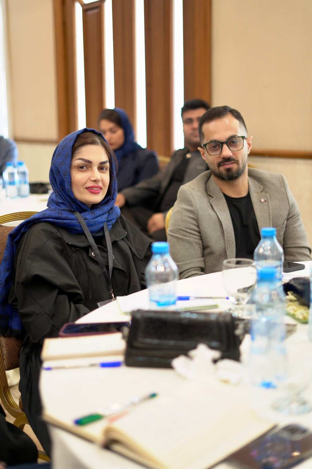 دیپلمات