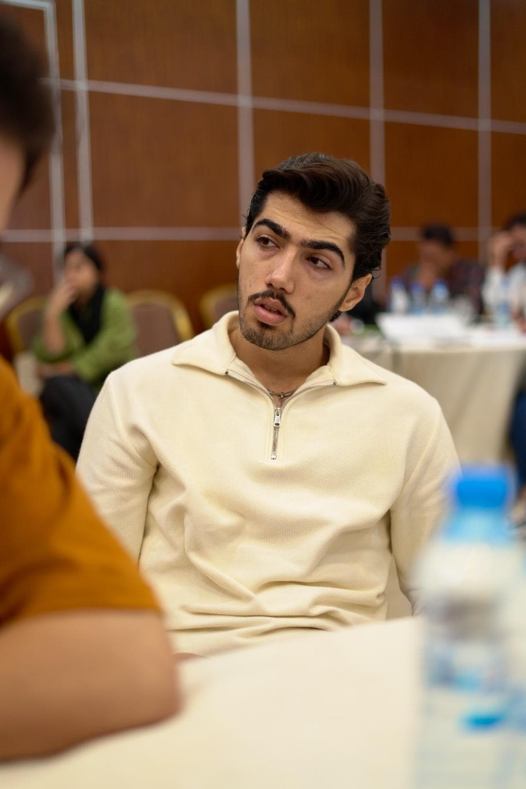 دیپلمات
