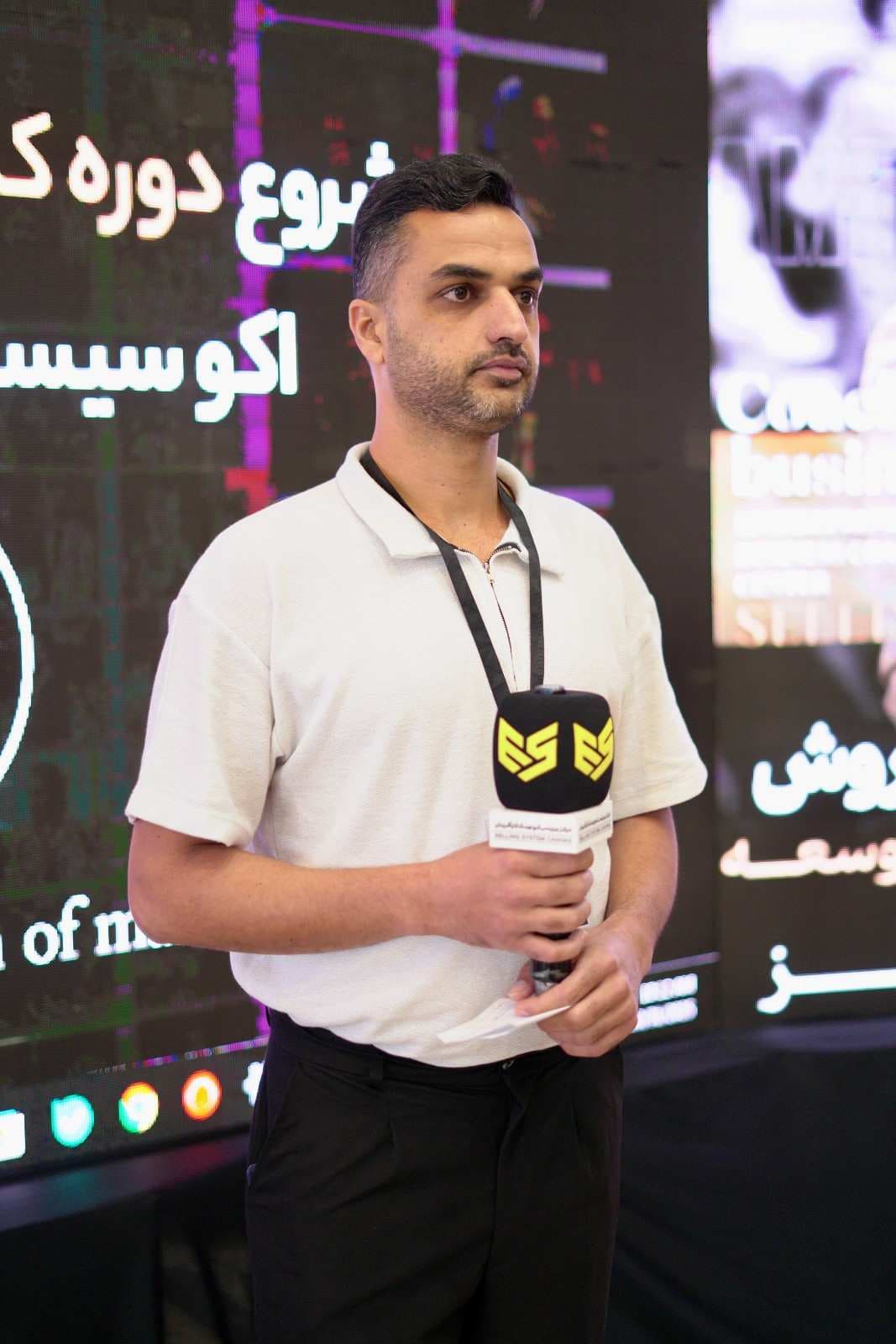 دیپلمات
