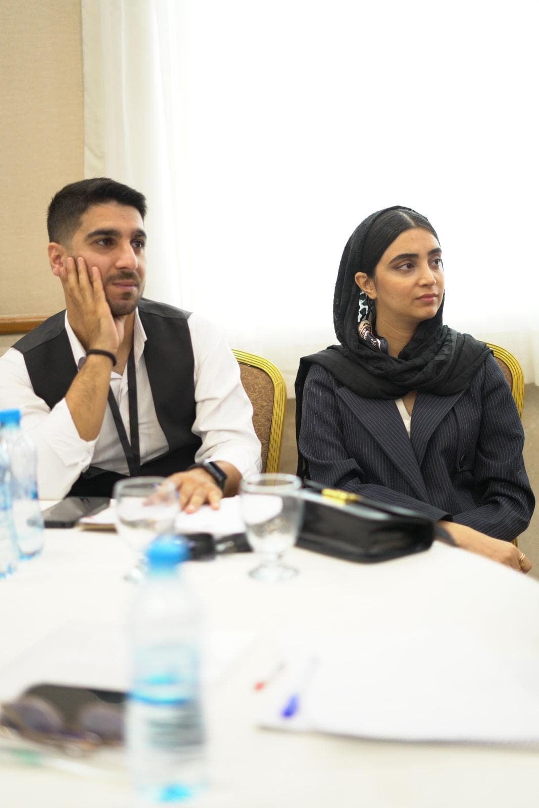 دیپلمات