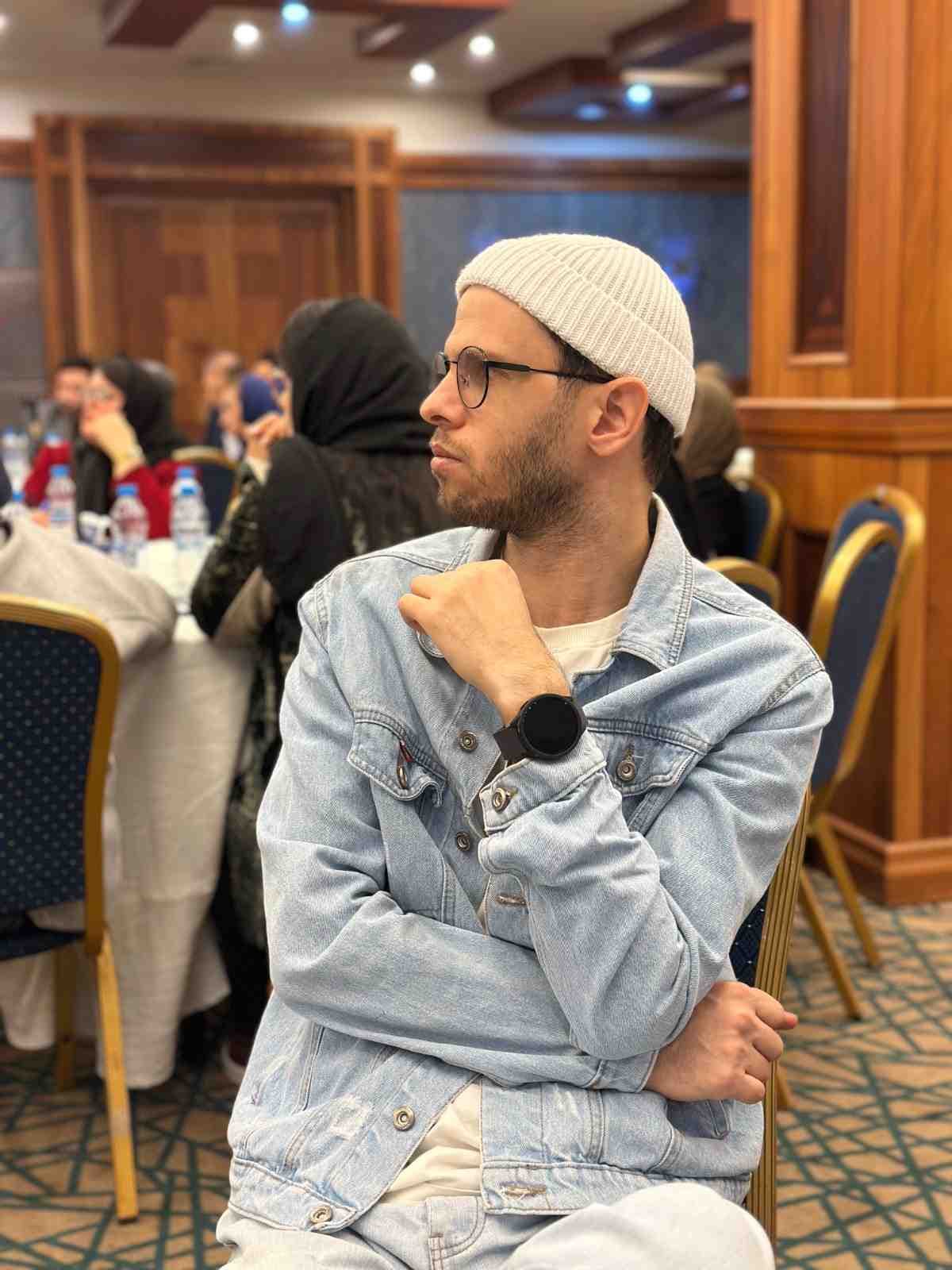 دیپلمات