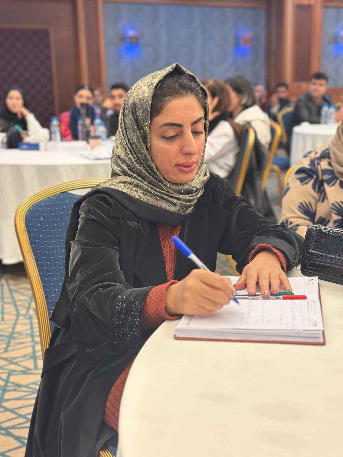 دیپلمات