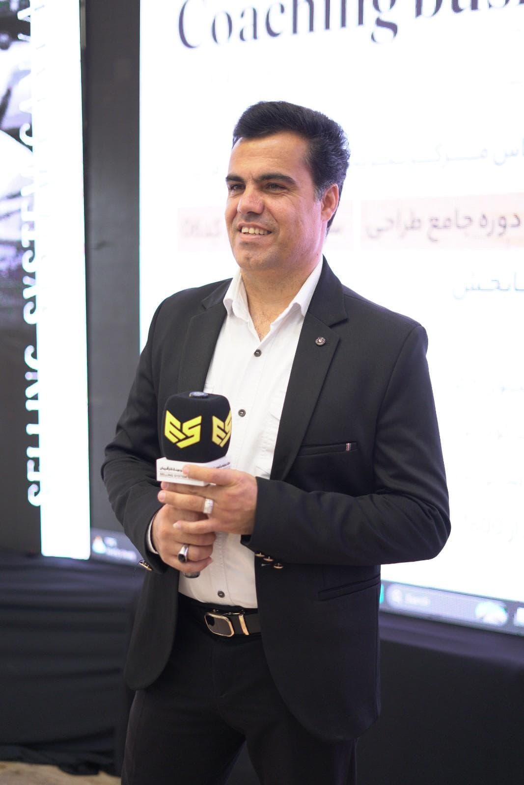 دیپلمات