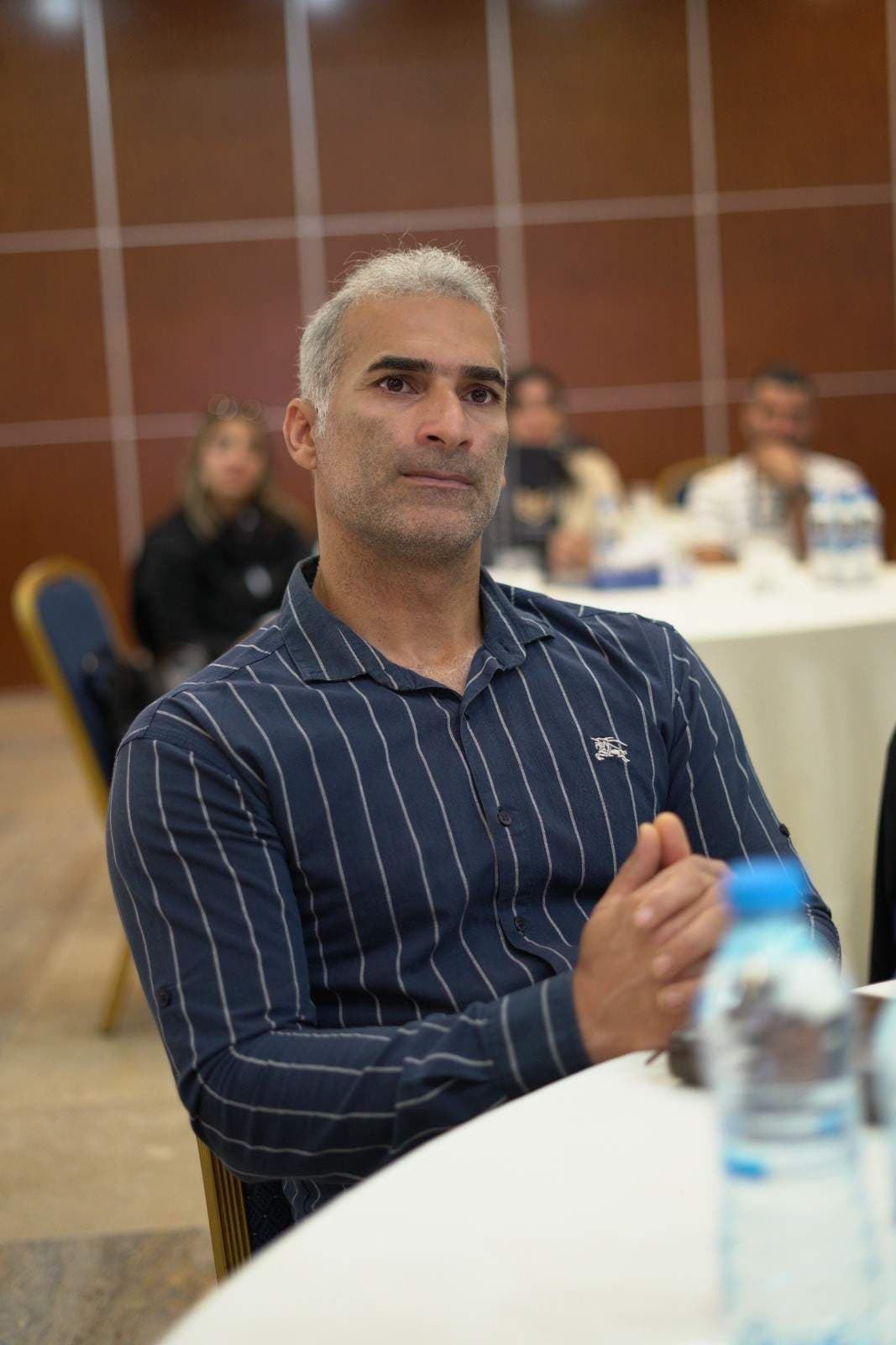 دیپلمات